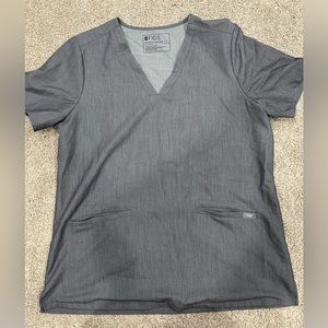 Women’s Figs Graphite 3 Pocket Scrub Top